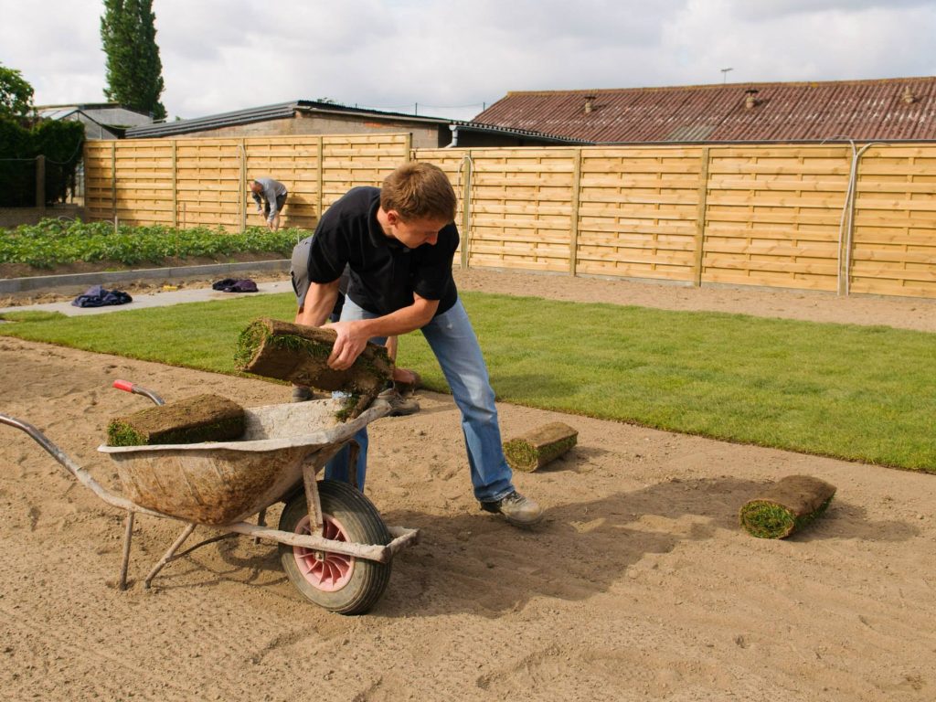 Zelf plaatsen graszoden